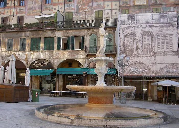 Protezione Della Giovane - Female Vérone